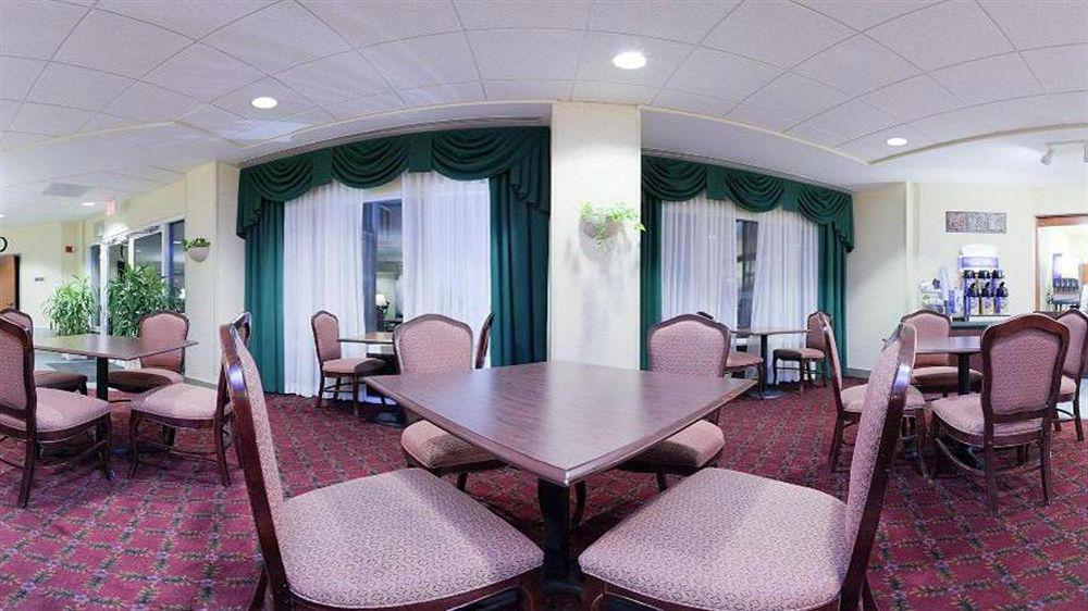 Holiday Inn Express Greenville By Ihg Экстерьер фото